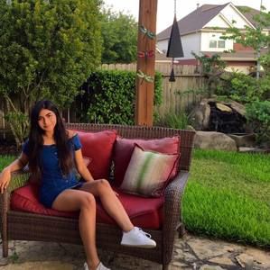 Meet your Posher, Stacey